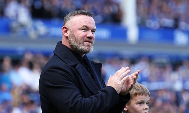 Wayne Rooney: Huyền thoại MU có thể trở lại nghiệp huấn luyện tại Macclesfield FC?