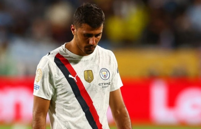 Rodri: Vấn đề thể lực giáng mạnh vào tham vọng Man City