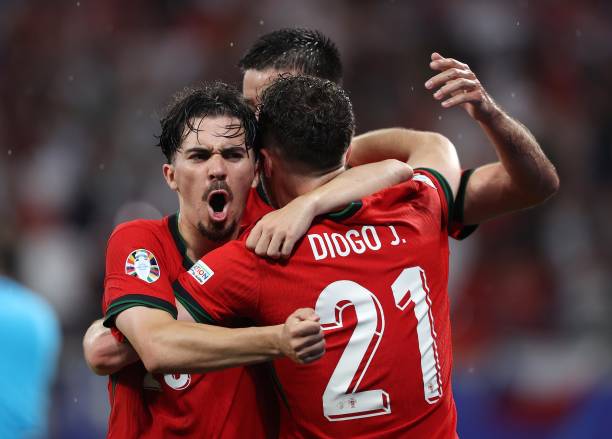 Cái chết của Diogo Jota và Andre Silva: nỗi đau xé lòng Vitinha và làng bóng đá thế giới