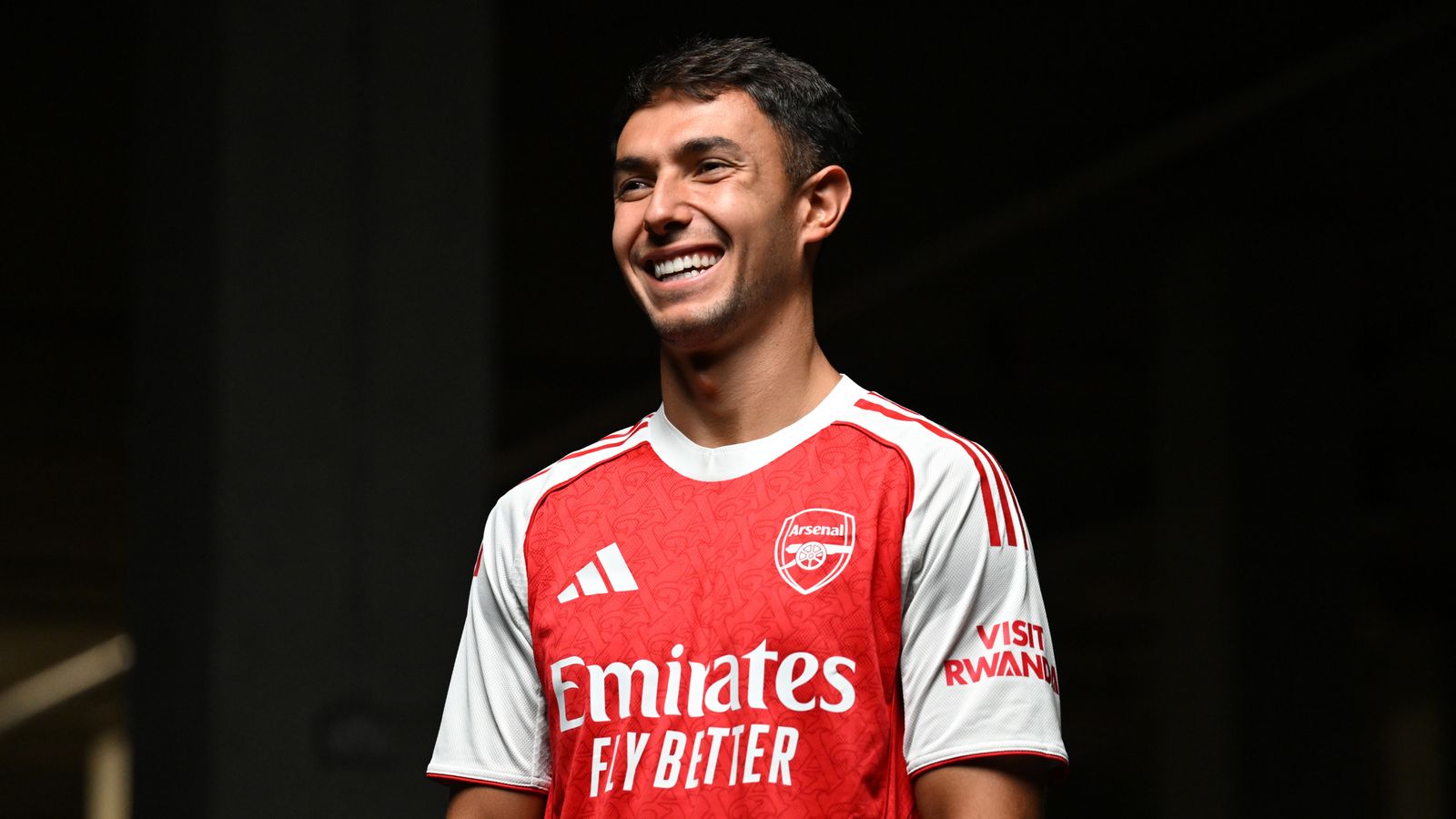 Arsenal 2025/26: Đội Hình Trong Mơ Với Tân Bin Viktor Gyokeres